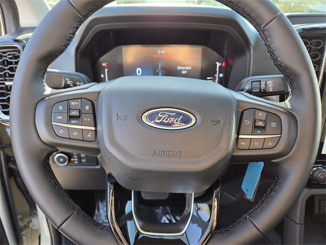 New 2025 Ford Ranger XLT 4D Crew Cab