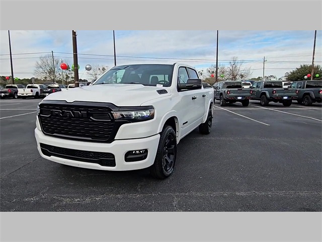 2026 Ram 1500 Big Horn Crew Cab 4x4 5'7" Box