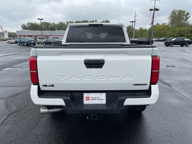 2025 Toyota Tacoma TRD Off-Road Double Cab photo 4