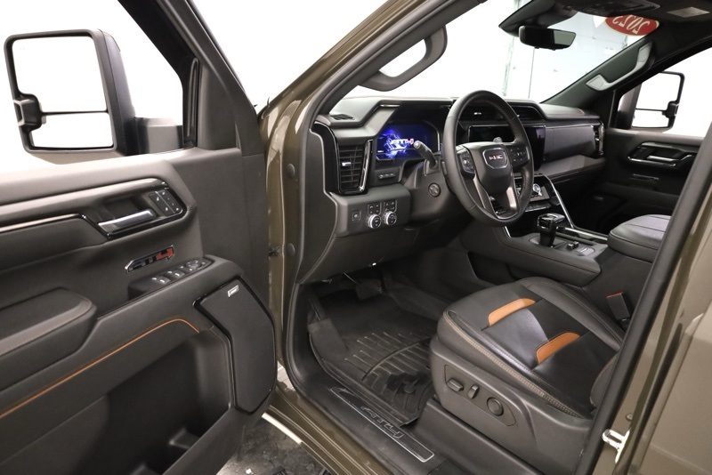 Used 2023 GMC Sierra 1500 Standard Bed,Crew Cab Pickup