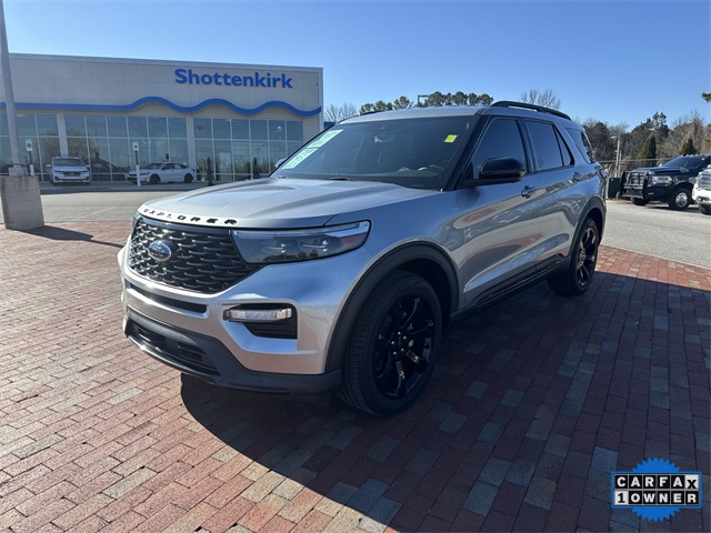 2023 Ford Explorer ST-LINE