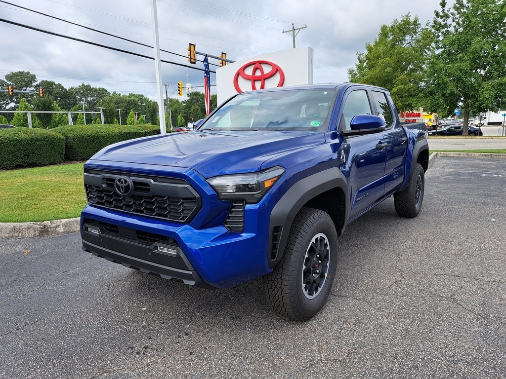 2025 Toyota Tacoma TRD Off-Road Double Cab photo 2