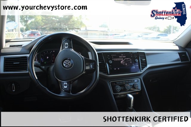 2019 Volkswagen Atlas V6 SEL R-Line photo 8