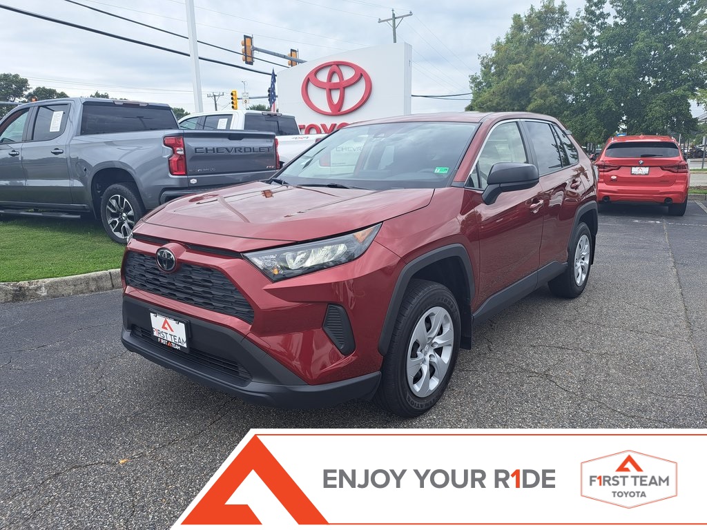 2022 Toyota RAV4 LE SUV FWD