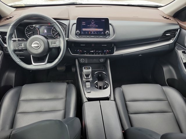 2023 Pearl White Tricoat Nissan Rogue SV FWD SUV