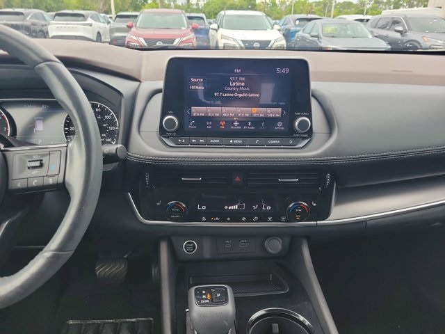 2023 Pearl White Tricoat Nissan Rogue SV FWD SUV