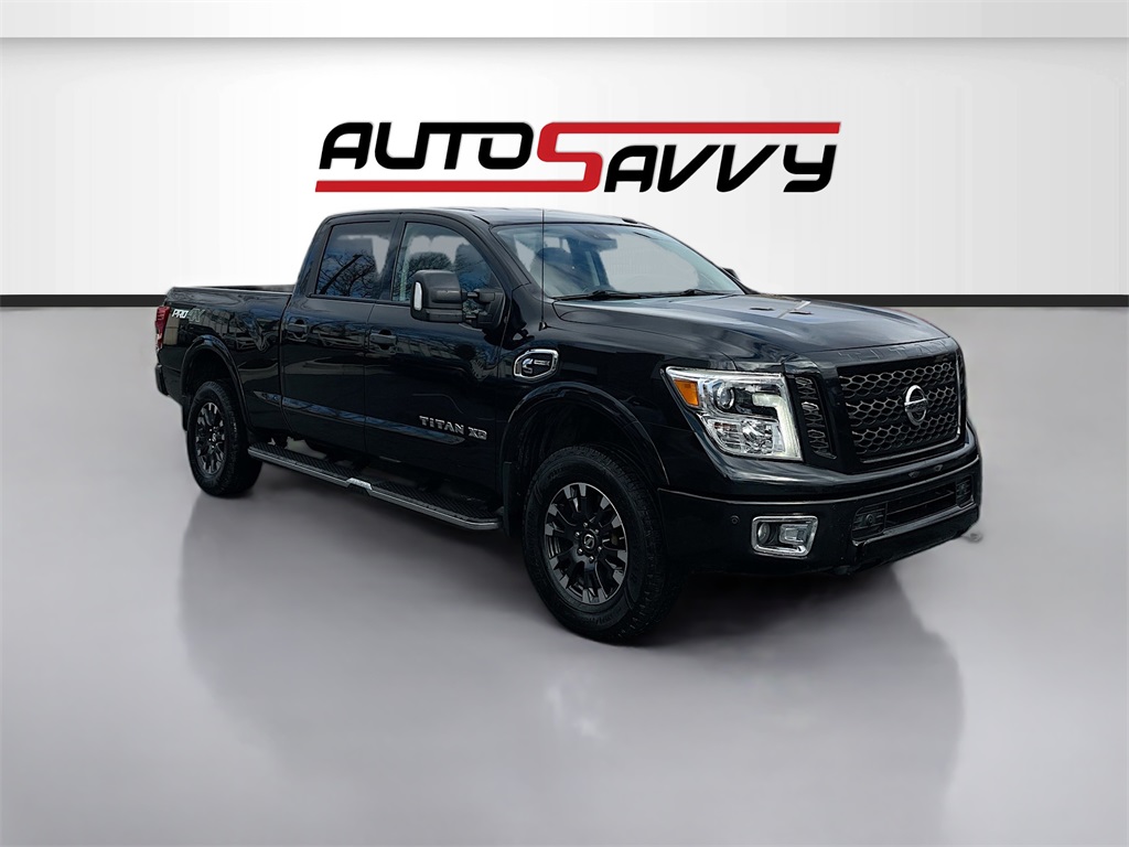 2018 Nissan Titan XD Pro-4X's photo