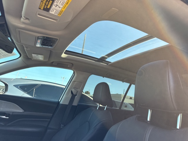 2025 Toyota Grand Highlander Platinum photo 3