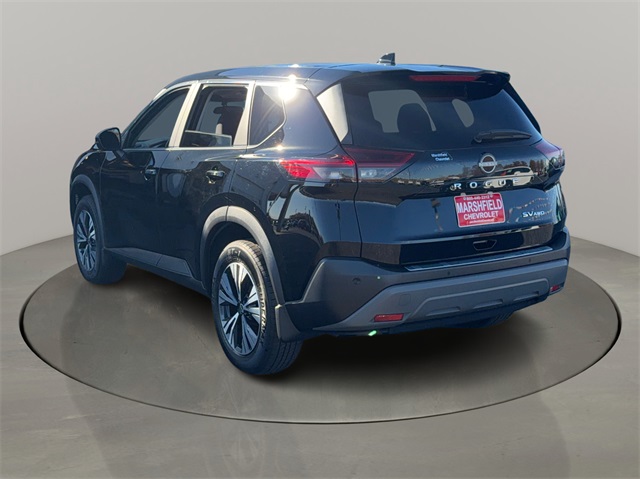 2023 Nissan Rogue SV photo 3
