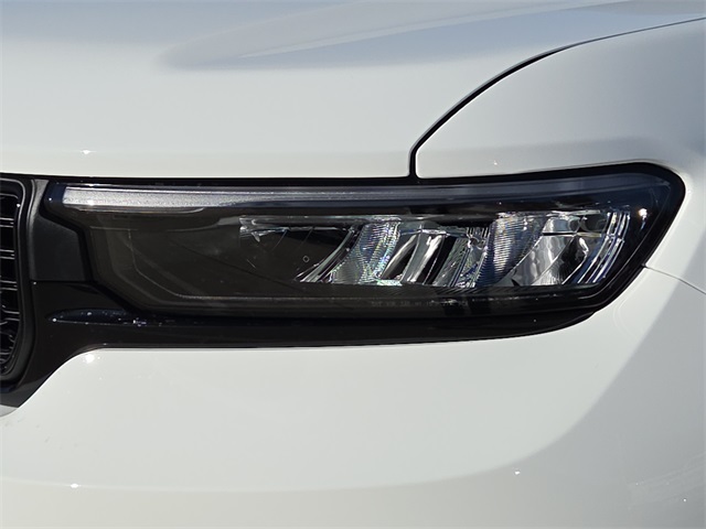 2025 Jeep Grand Cherokee Altitude X photo 3