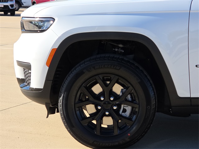 2025 Jeep Grand Cherokee Altitude X photo 4