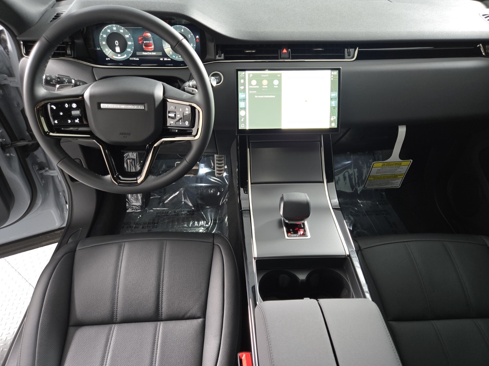 2025 Land Rover Range Rover Evoque Dynamic SE photo 3