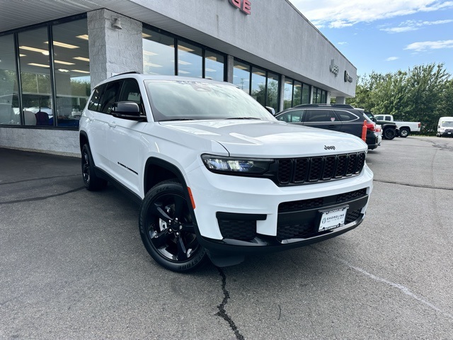 2023 Bright White Clearcoat Jeep Grand Cherokee L Altitude 4X4 SUV