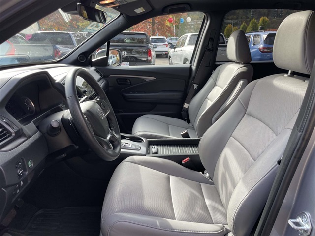 used 2023 Honda Passport car, priced at $29,228