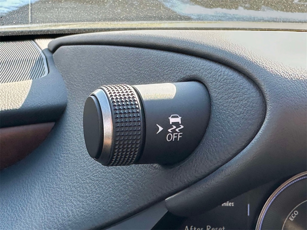 used 2025 Lexus ES car, priced at $44,995