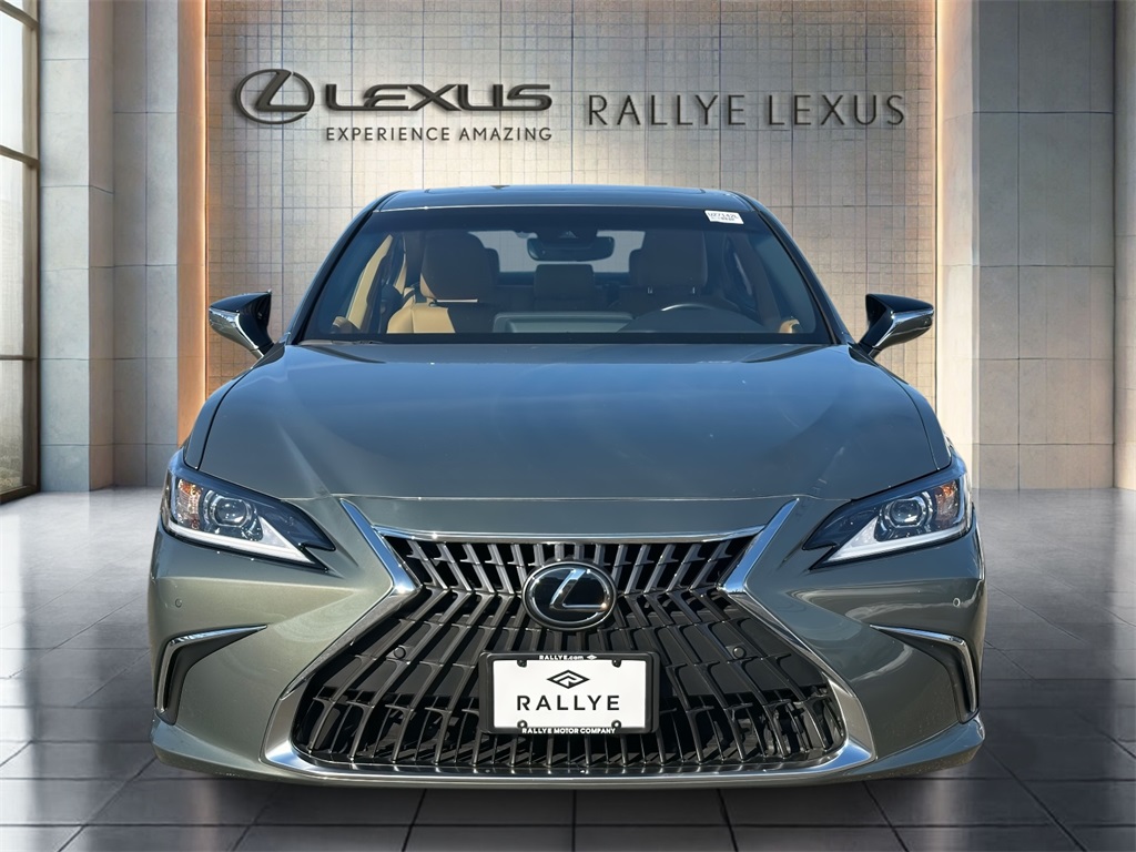 used 2025 Lexus ES car, priced at $44,995