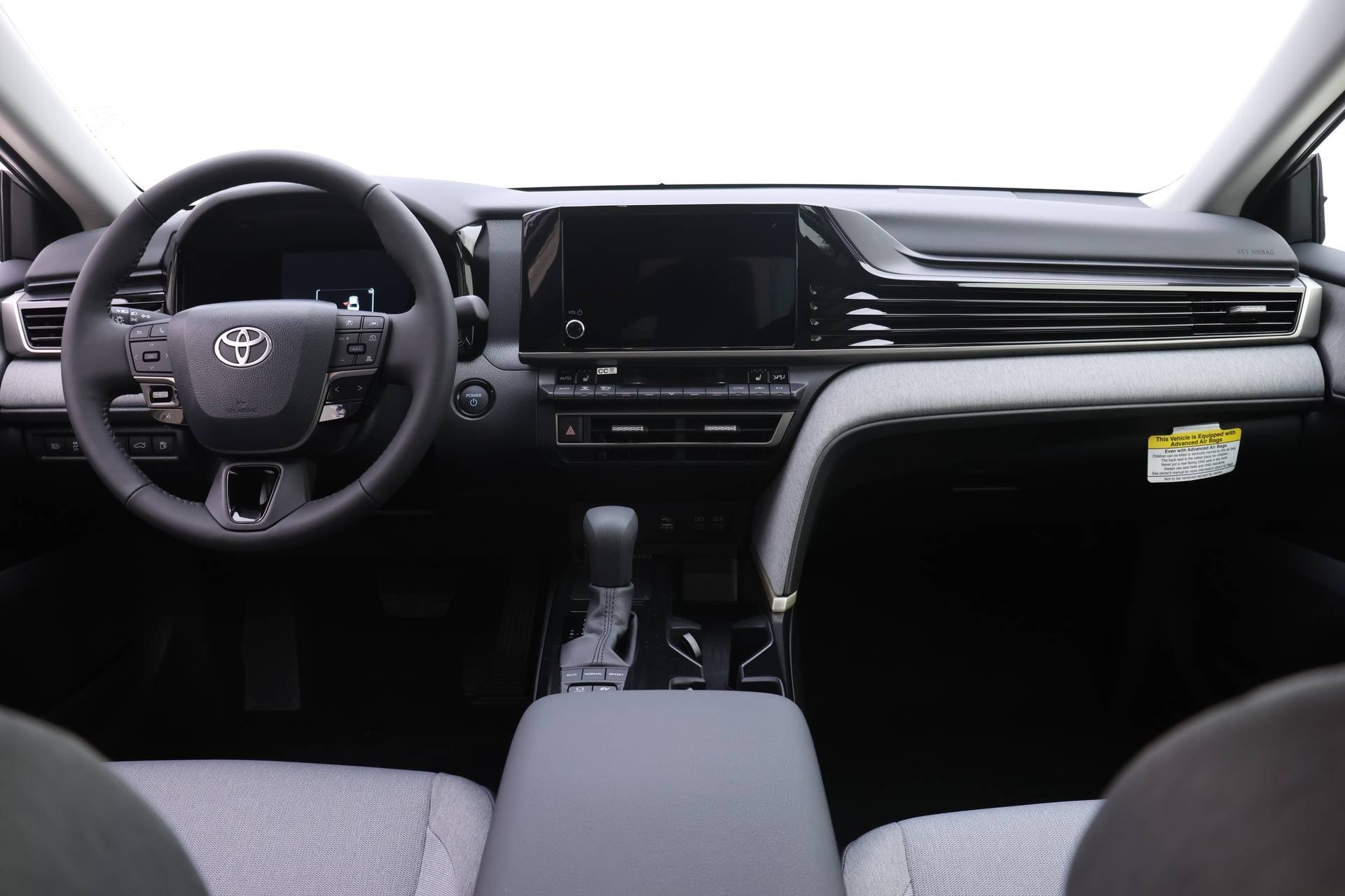 2026 Toyota Camry LE photo 3