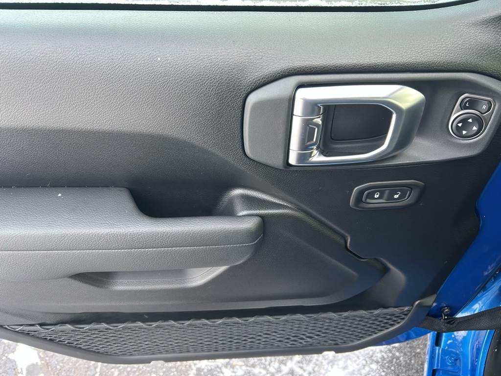 new 2026 Jeep Wrangler car, priced at $47,290