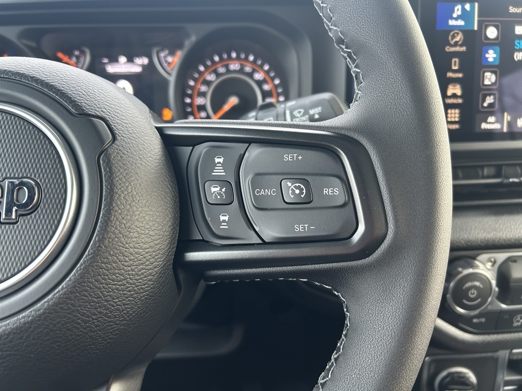 new 2026 Jeep Wrangler car, priced at $47,290