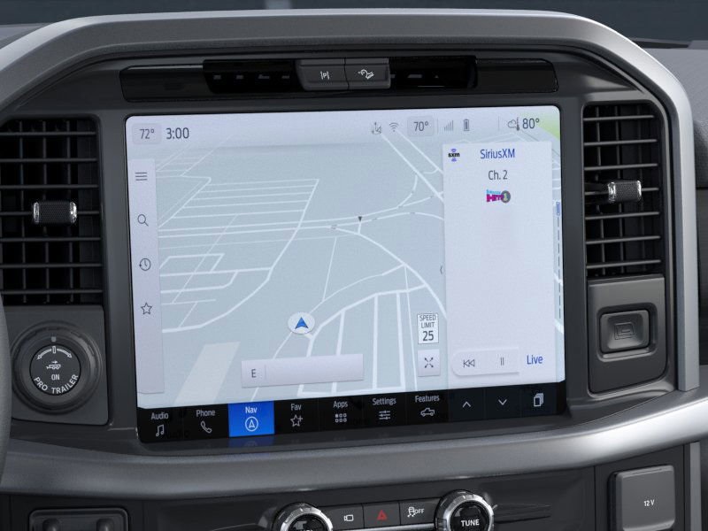 2025 Ford F-150 XLT photo 13
