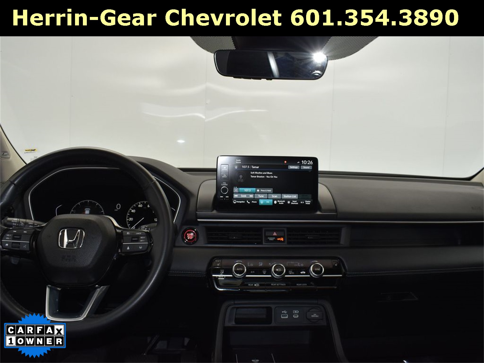 2025 Gray Honda Pilot Touring FWD SUV