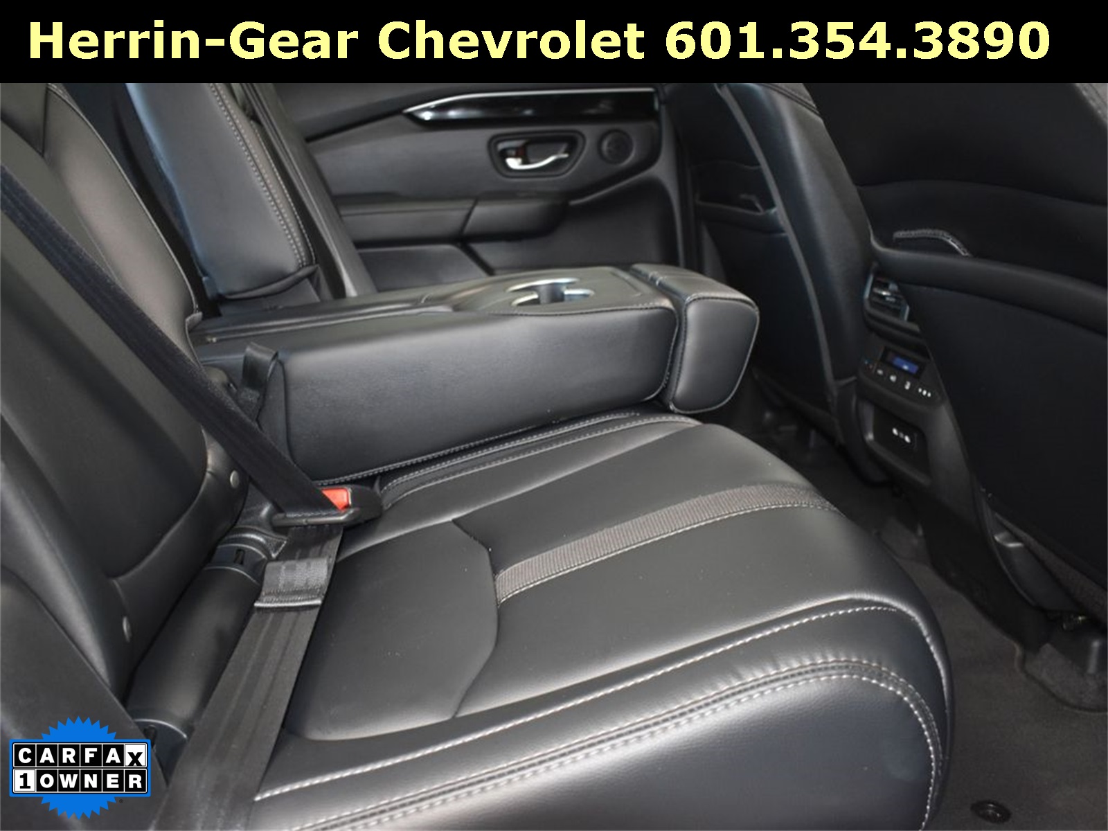 2025 Gray Honda Pilot Touring FWD SUV