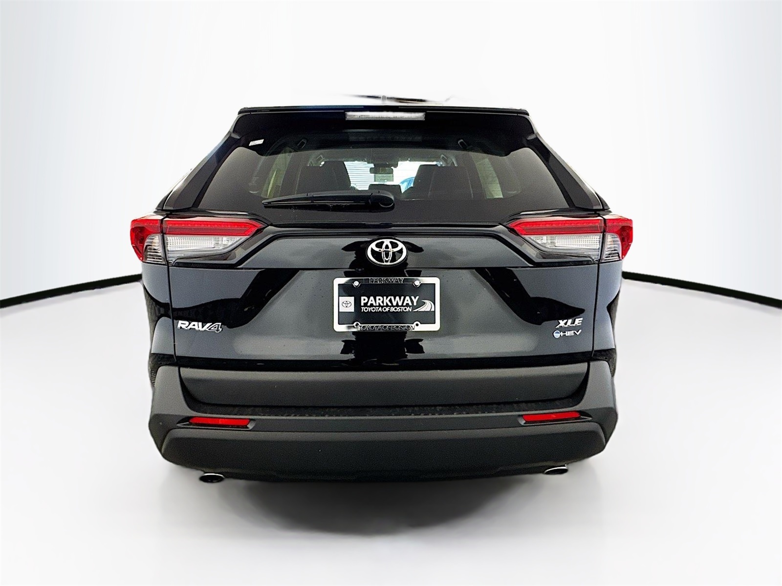 2025 Toyota RAV4 Hybrid XLE photo 4