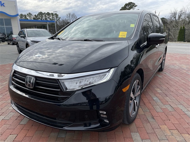 2023 Honda Odyssey Touring's photo