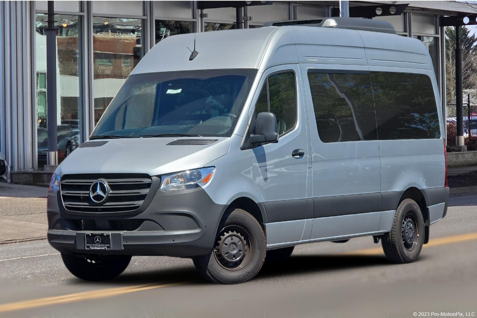 2024 Mercedes-Benz Sprinter Passenger Van Base's photo