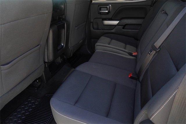 2018 Chevrolet Silverado 1500 LT photo 13