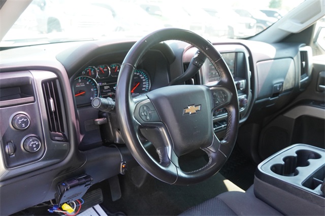 2018 Chevrolet Silverado 1500 LT photo 18