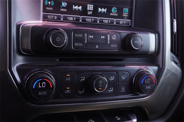 2018 Chevrolet Silverado 1500 LT photo 24
