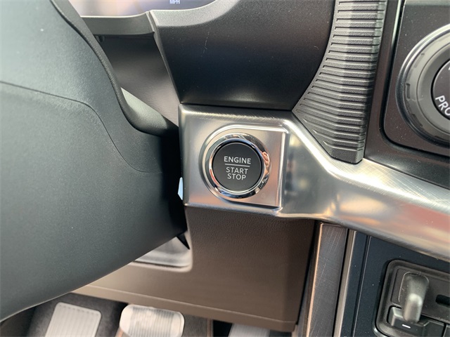 2025 Antimatter Blue Metallic Ford F-150 King Ranch 4X4 Truck