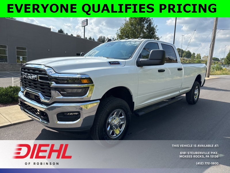2026 Ram 3500 Tradesman photo 3