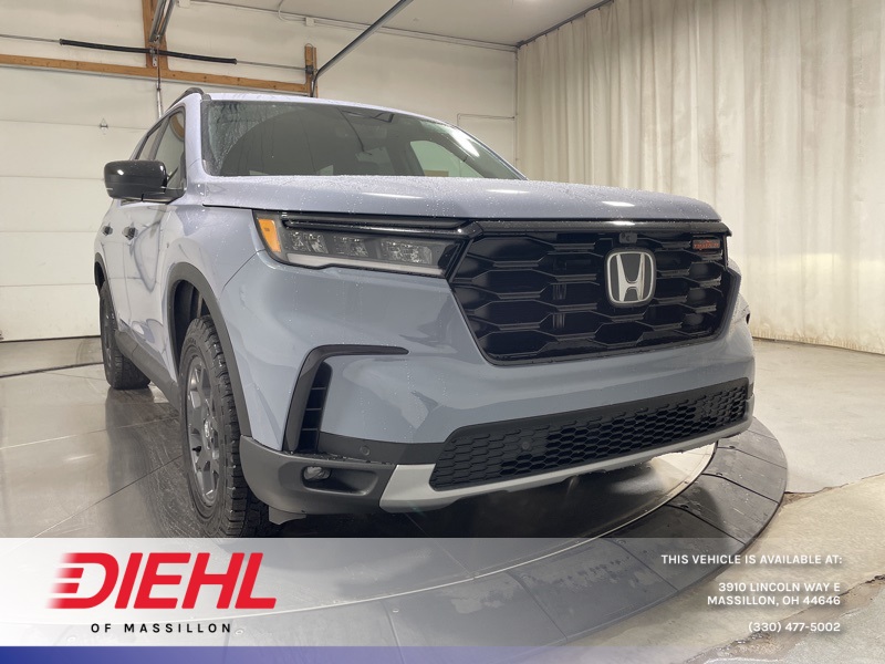2025 Honda Pilot TrailSport's photo