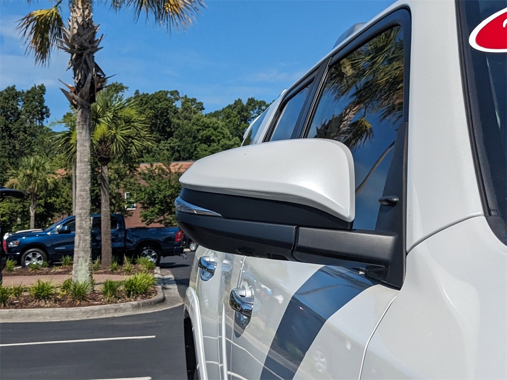2024 Toyota 4Runner Limited photo 11