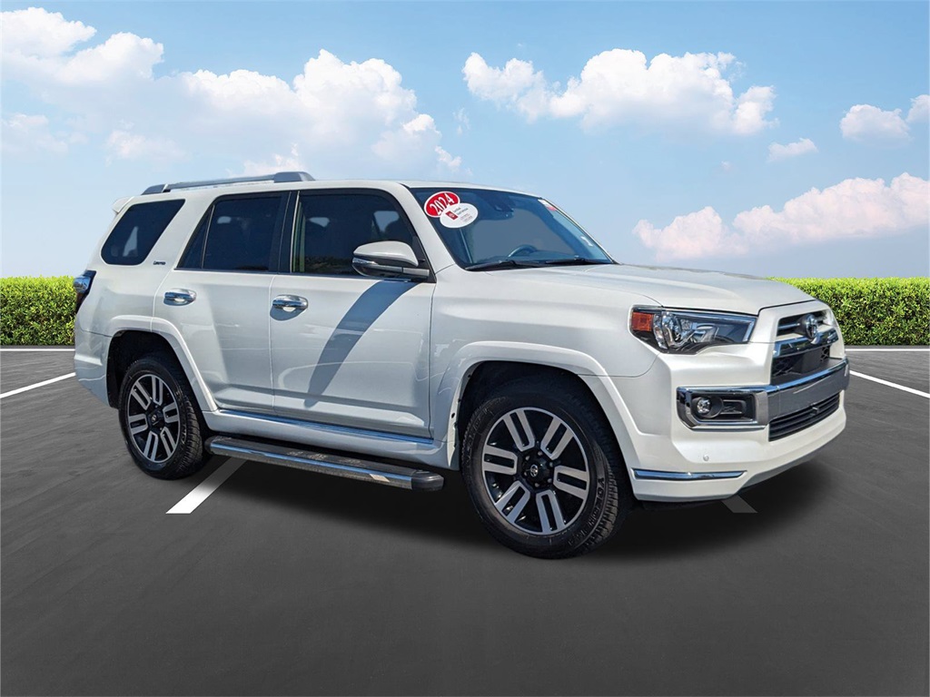 2024 Toyota 4Runner Limited photo 2