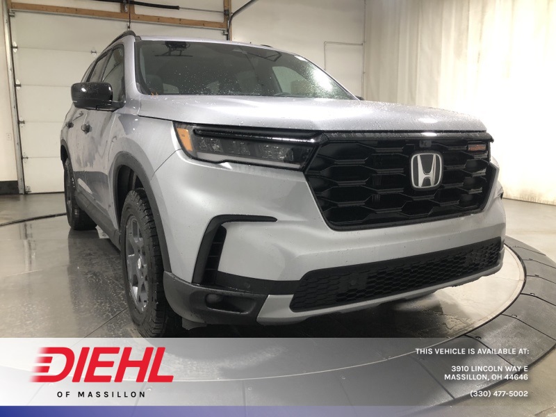 2025 Honda Pilot TrailSport's photo