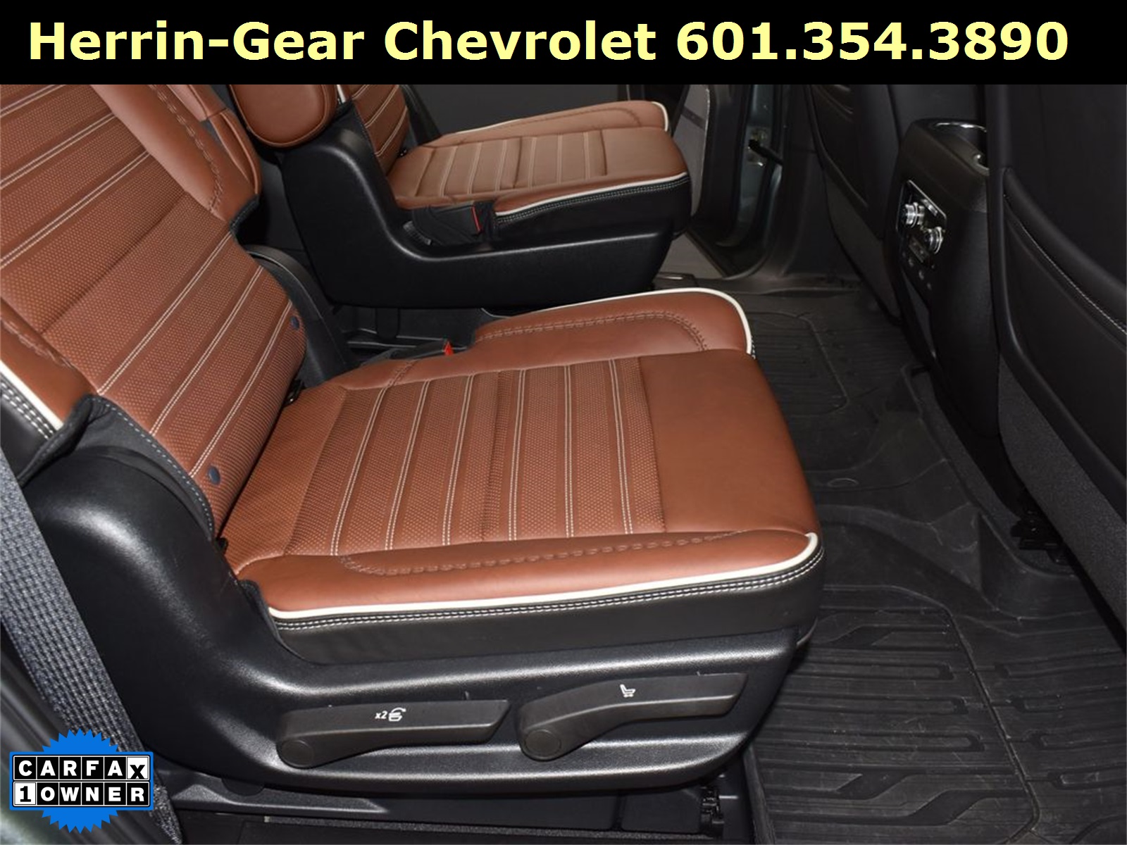 2023 Frosted Pine Metallic GMC Yukon Denali Ultimate 4X4 SUV