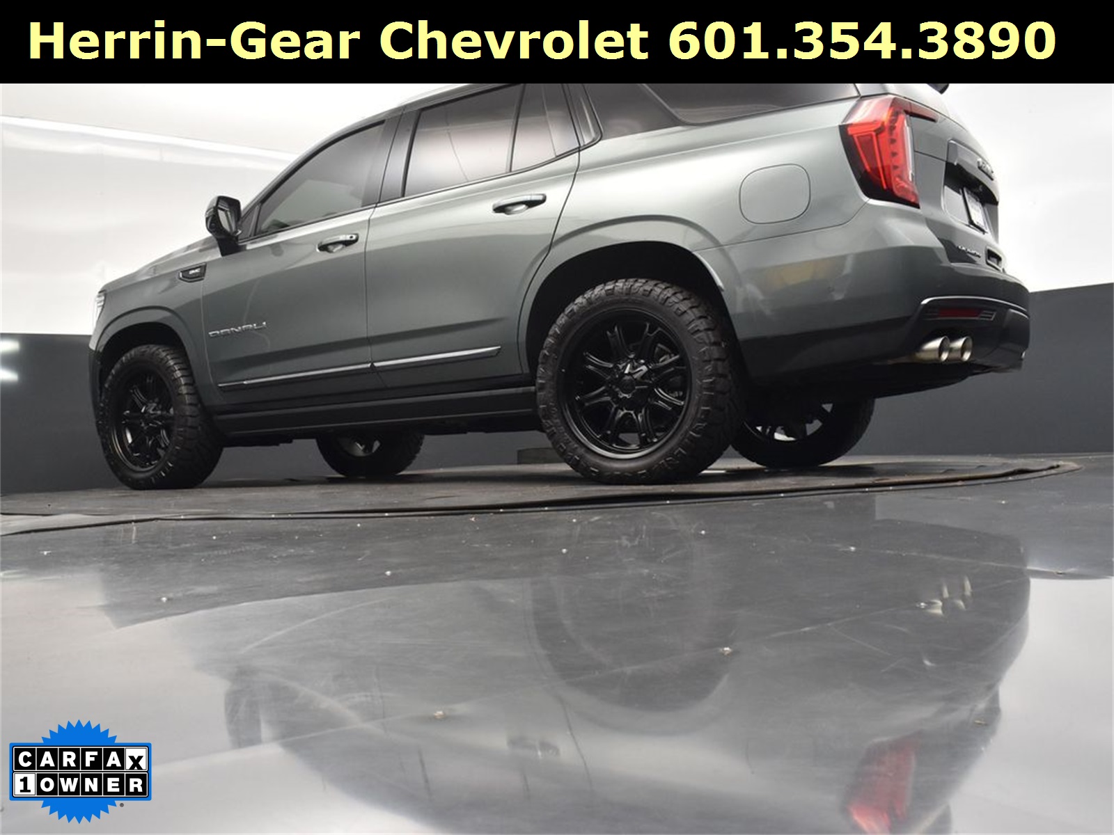 2023 Frosted Pine Metallic GMC Yukon Denali Ultimate 4X4 SUV