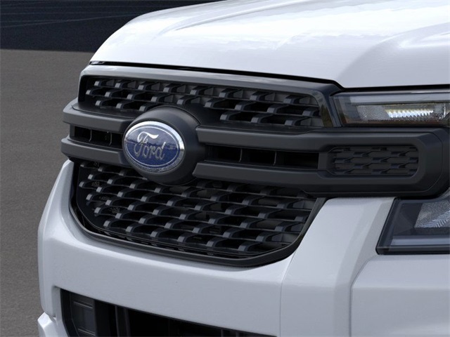 New 2025 Ford Ranger XL 4D Crew Cab