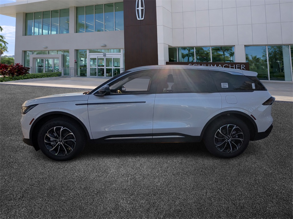 new 2026 Lincoln Nautilus car, priced at $61,670