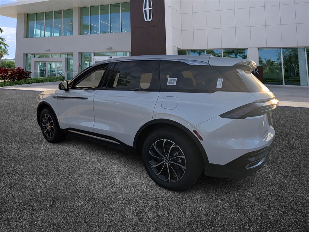 new 2026 Lincoln Nautilus car, priced at $61,670