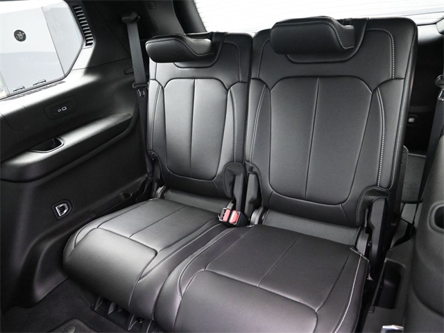 new 2025 Jeep Grand Cherokee L car, priced at $41,997