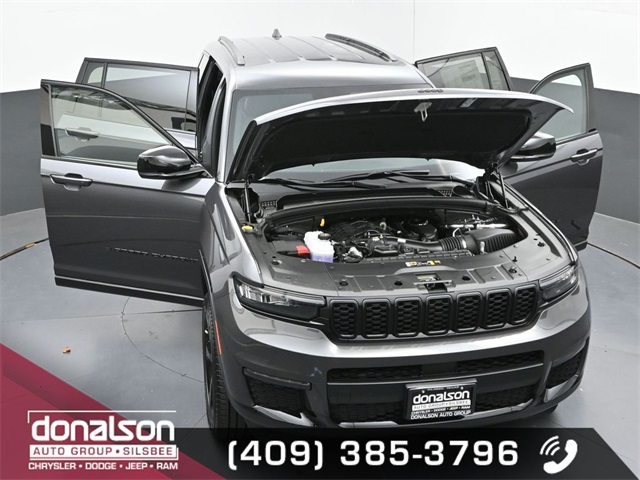 new 2025 Jeep Grand Cherokee L car, priced at $41,997