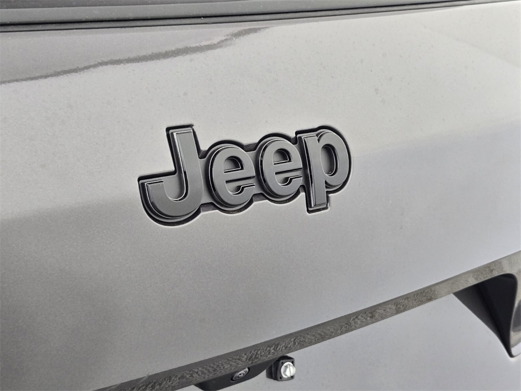 new 2025 Jeep Grand Cherokee L car, priced at $36,330