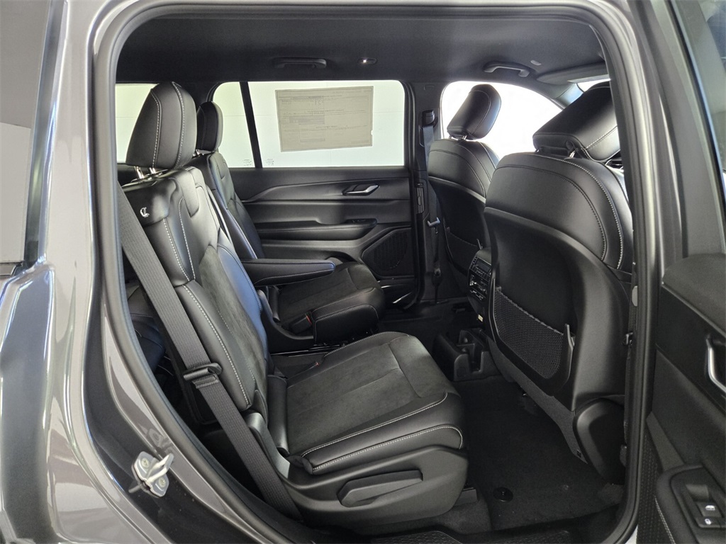 new 2025 Jeep Grand Cherokee L car, priced at $36,330