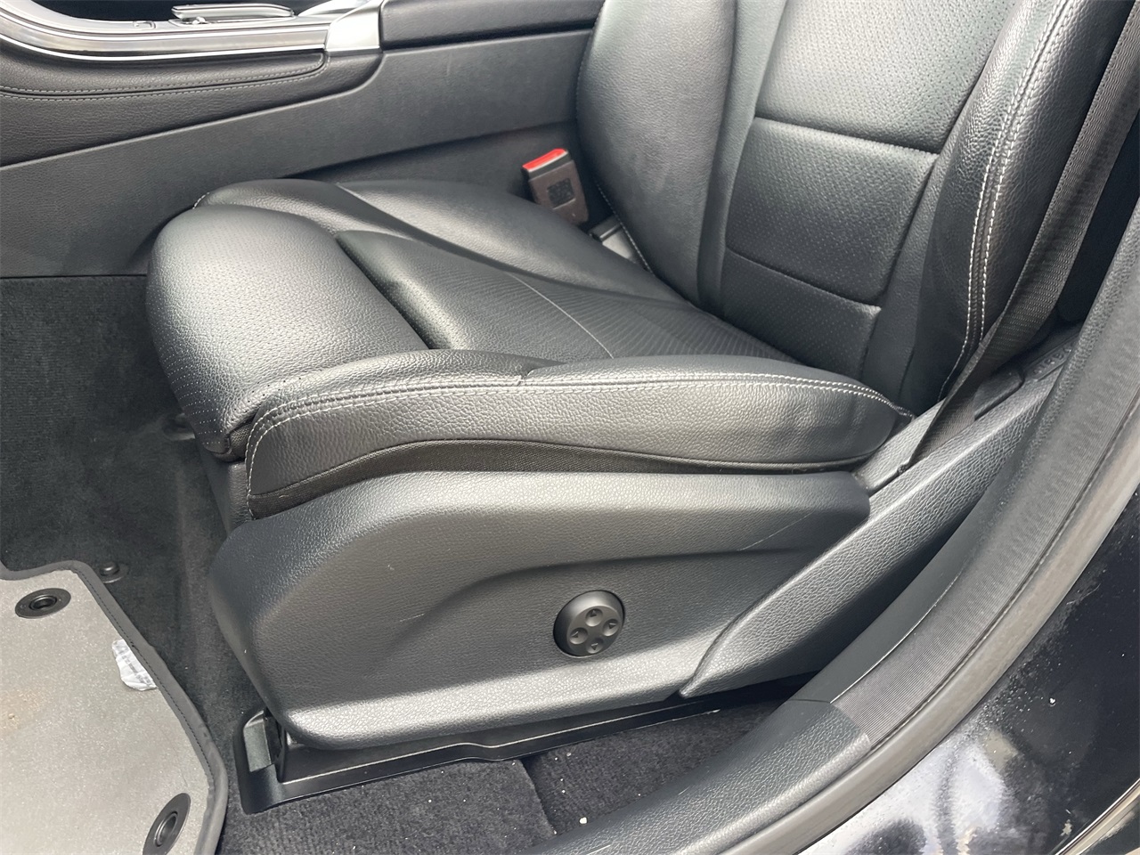 used 2021 Mercedes-Benz GLC car, priced at $20,997