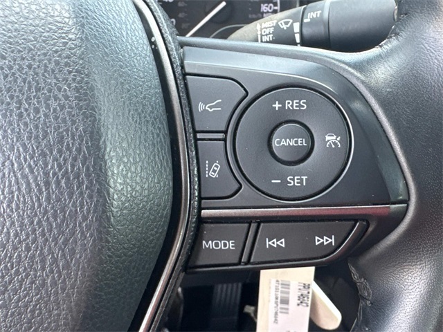 2023 Toyota Camry SE photo 23