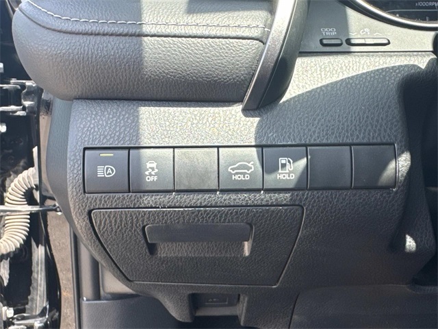 2023 Toyota Camry SE photo 26